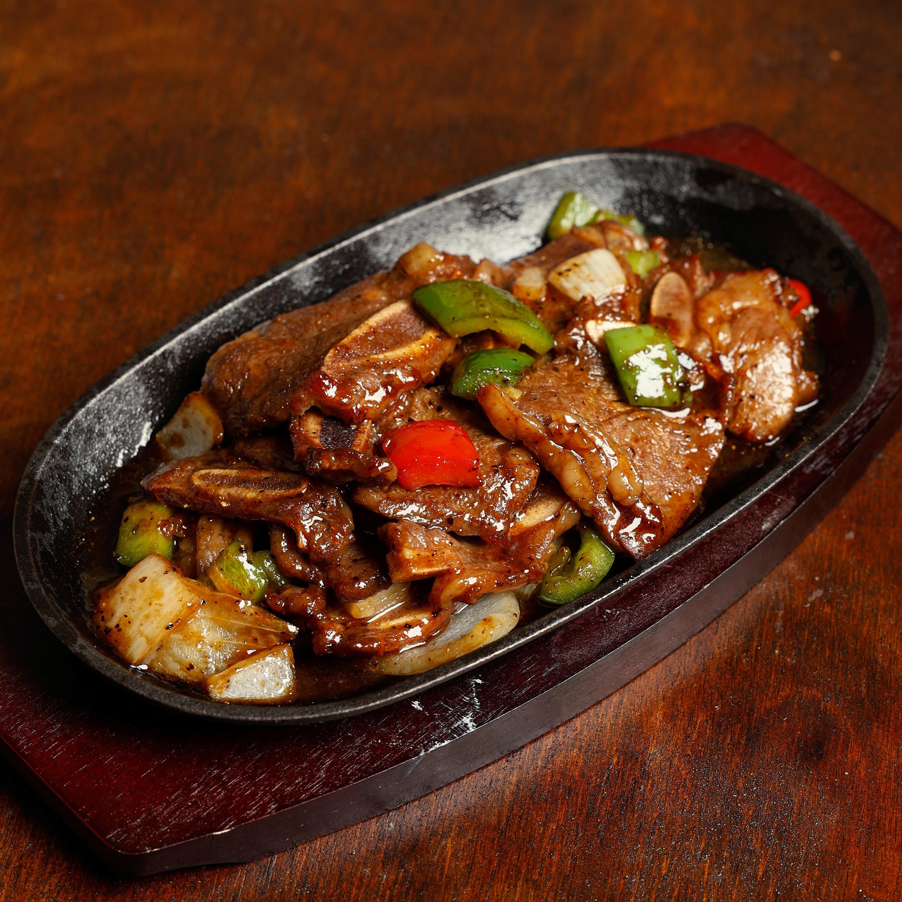 Black Pepper Short Rib 黑椒牛仔骨