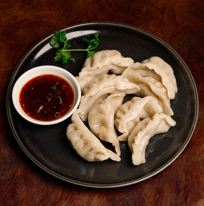 Steamed Pork Dumplings (8) 蒸餃子