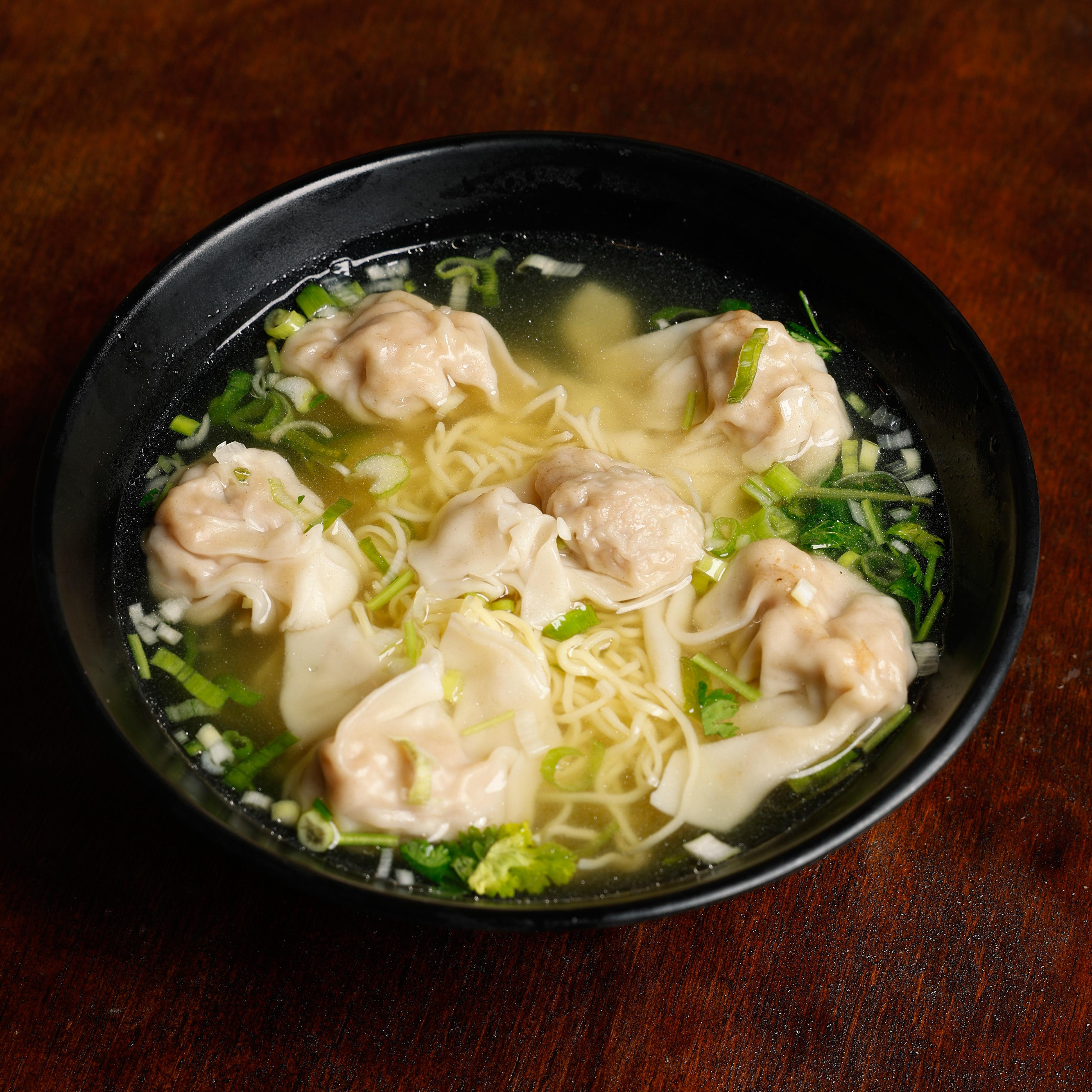 Wonton Noodle Soup 雲屯麵